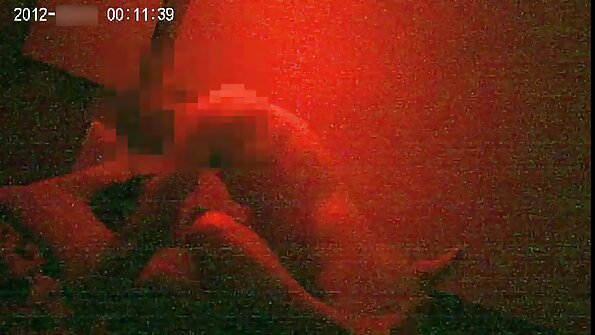 ரெட்ஹெட் minx மடி காலின்ஸ் POV இல் திருகப்படுகிறது