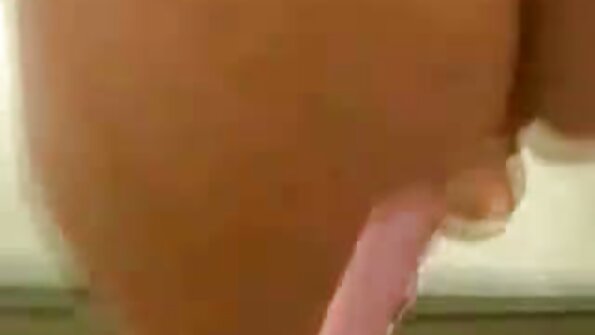 பெரிய கழுதை செயலாளர் அவள் விரும்பியதைப் பெற்றார்